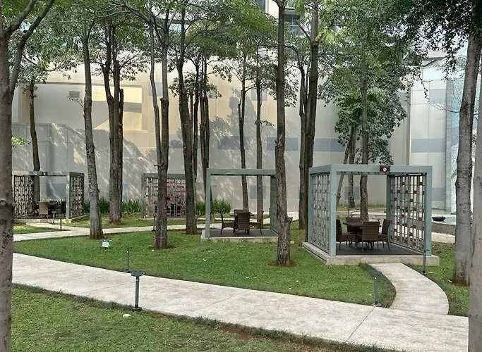 Studio, West Jakarta Oasis, Netflix, Pool, Mall